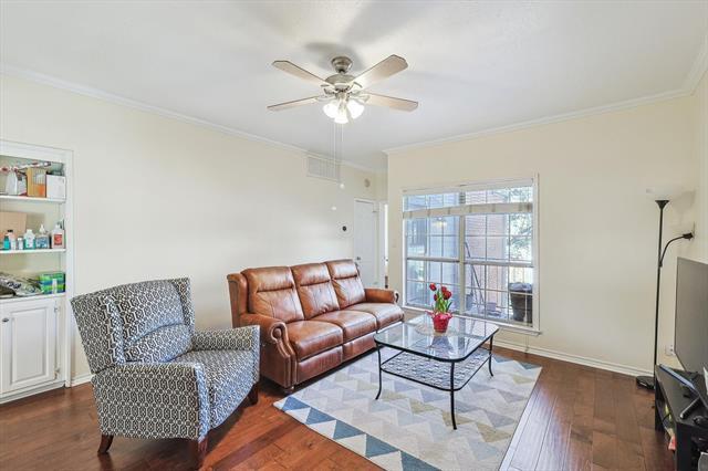 Foto del edificio - 12680 Hillcrest Rd