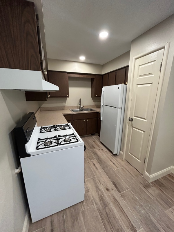 Foto del edificio - 7100 Van Dorn St