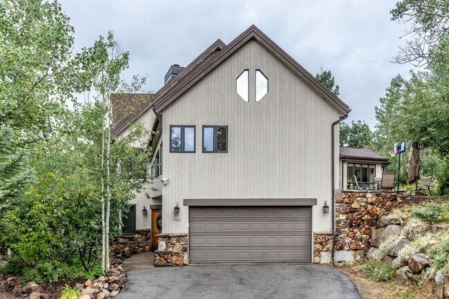 Foto del edificio - 2524 Aspen Springs Dr