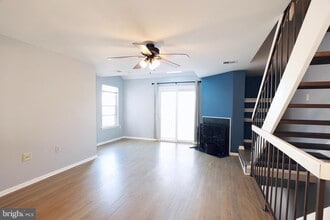 Building Photo - 4393 Pembrook Village Dr