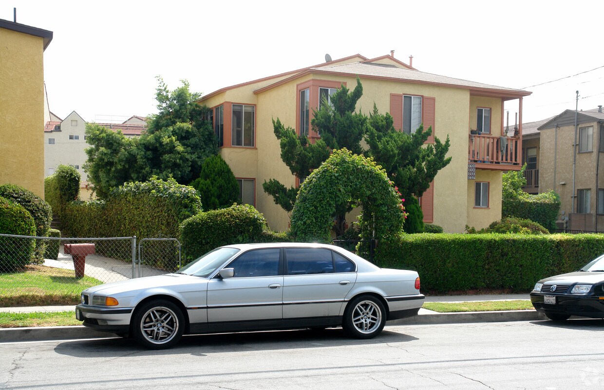 Foto del edificio - 1640-1646 Scott Rd
