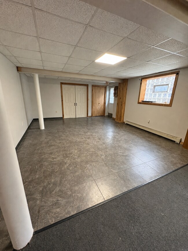 Building Photo - 2236 Brodhead Rd