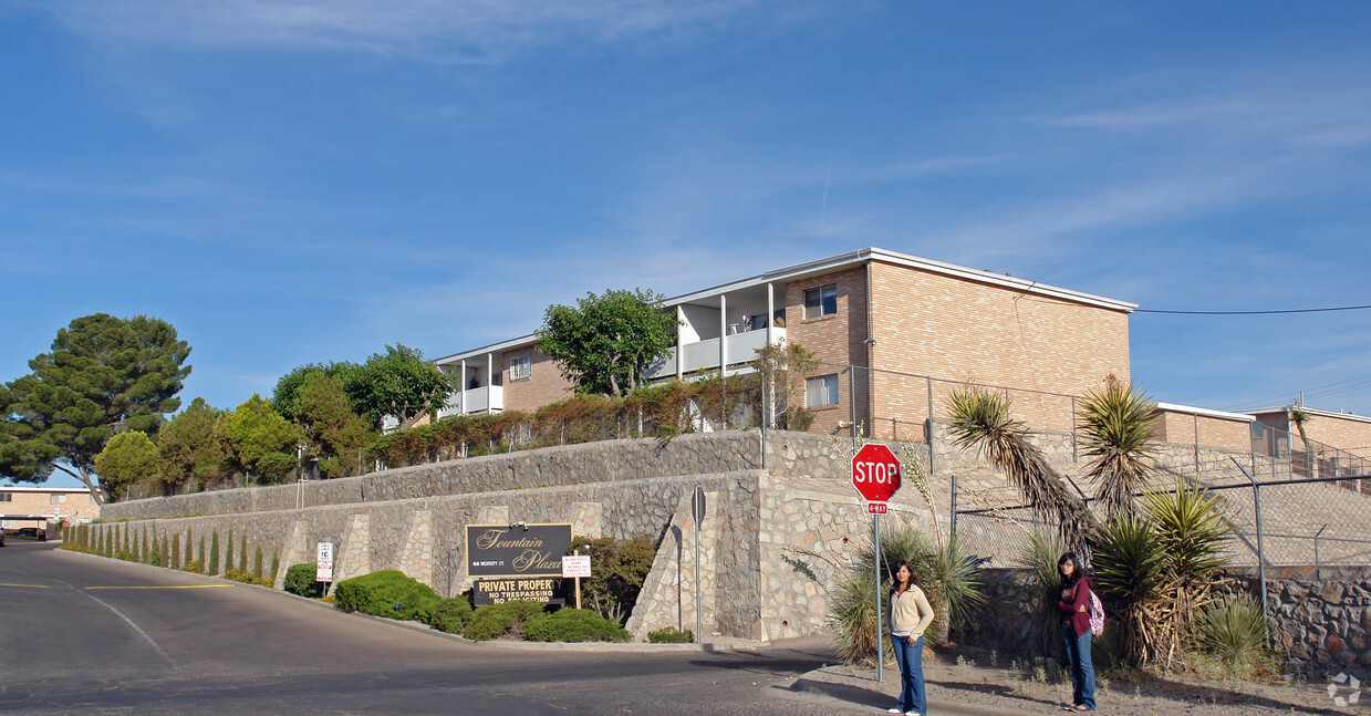 Primary Photo - Fountain Plaza