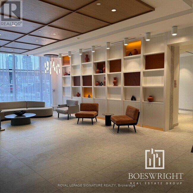 Building Photo - 15 Richardson St