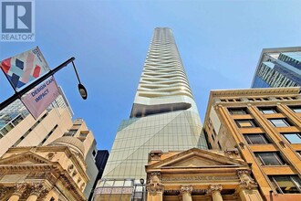 Building Photo - 197 Yonge St