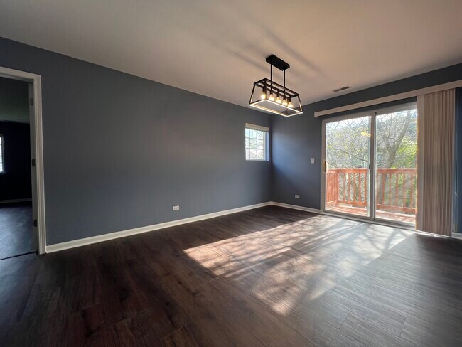 Foto del edificio - 3413 Blue Ridge Dr