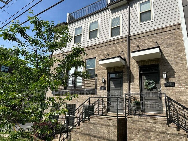 Building Photo - 13006 Tinton Ave