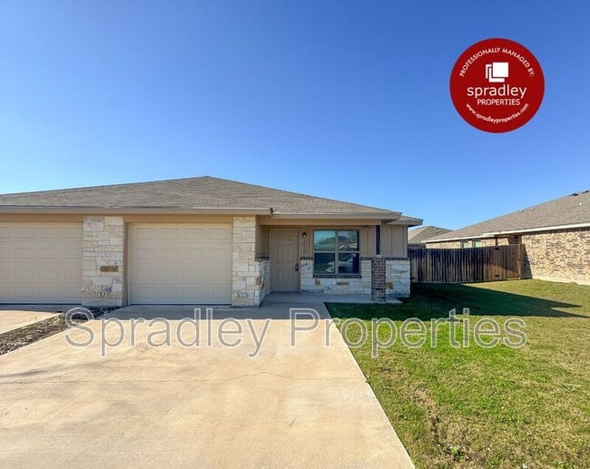 Foto del edificio - 1418 Leon Rd