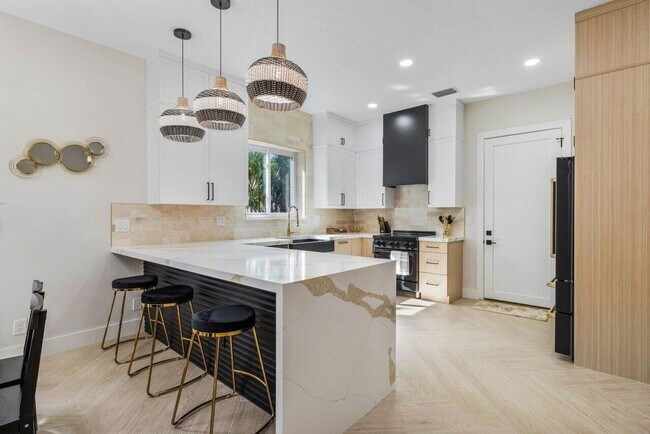 Foto del edificio - 1920 Spanish Trail