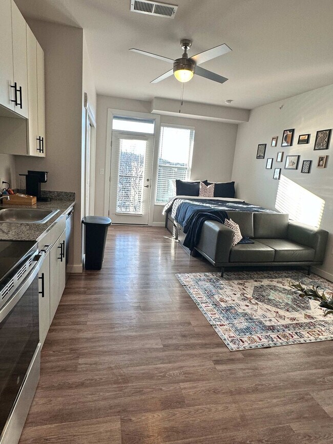 Foto del edificio - 1001 Marshall Ave