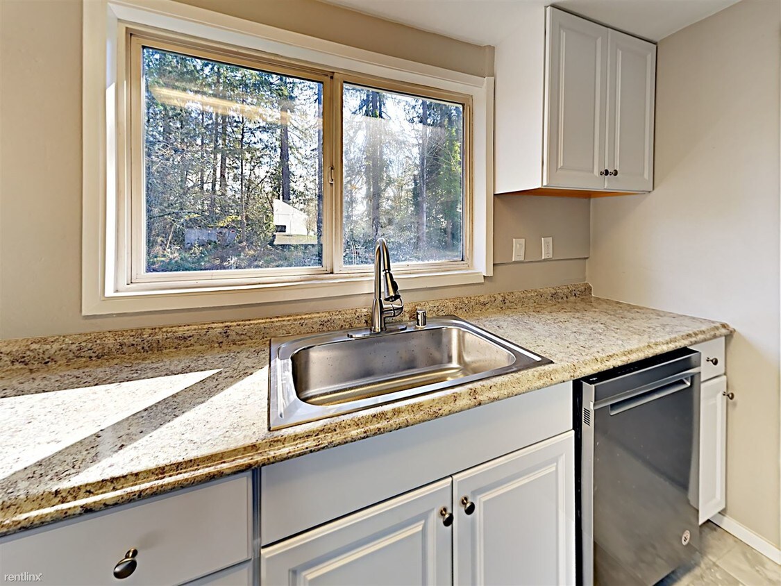 Foto principal - 1 br, 1 bath House - 15515 Grant Ave SW