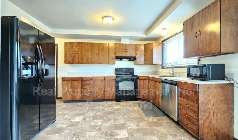 Foto principal - 4105 172nd St NE