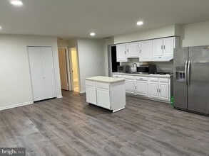 Building Photo - 5322 Allerton Rd