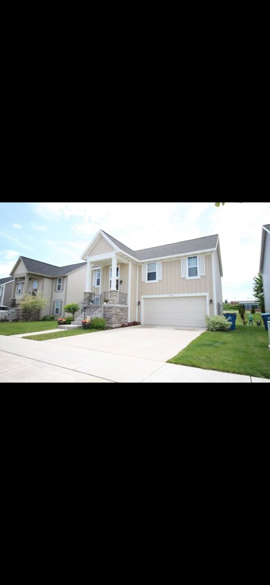 Primary Photo - 3762 Blazing Star St SE