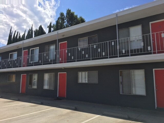 Foto del edificio - 12648 Paddison Ave
