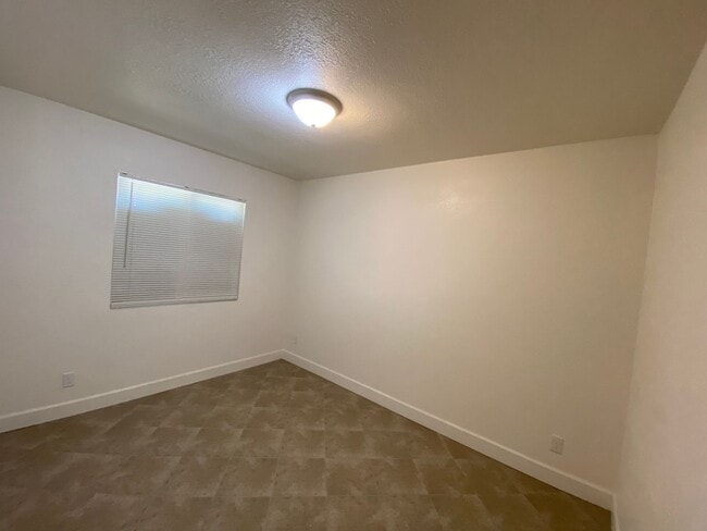 Foto del edificio - Cozy 2 Bedroom!