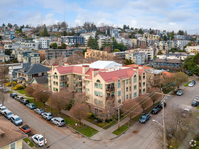 Foto del edificio - Windsor Court Apartments