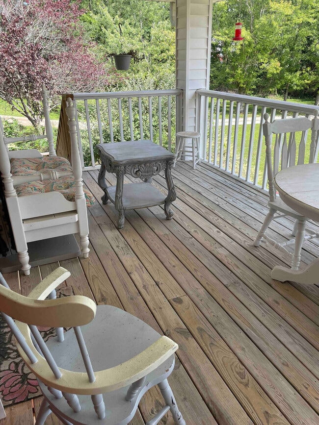 Foto del edificio - 198 Schools Dr