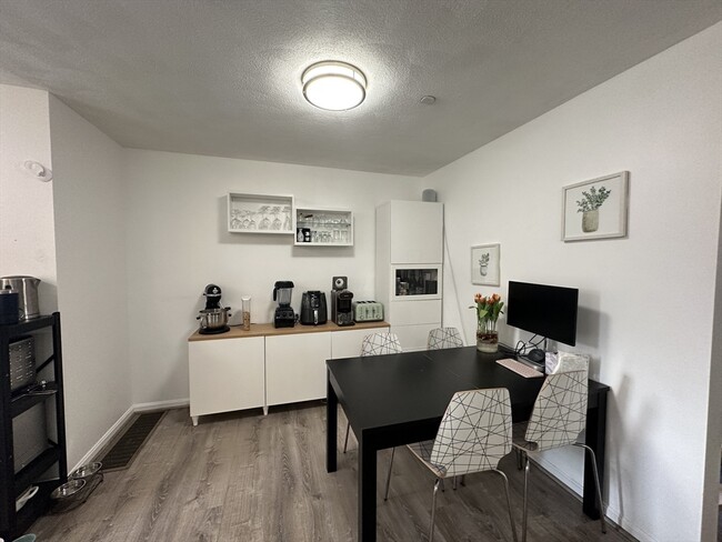Foto del edificio - 252 Albion St