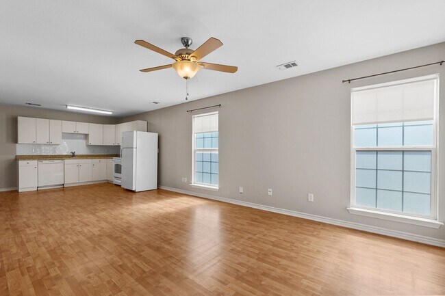 Foto del edificio - Adorable West Frisco Home Near Lake Lewisv...