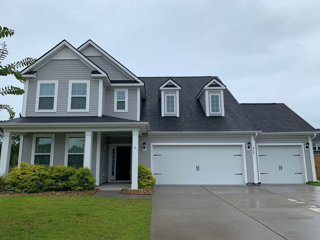 Primary Photo - GORGEOUS Cane Bay Home!