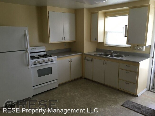 Foto del edificio - 2 br, 1 bath House - 8228 S 1750 W