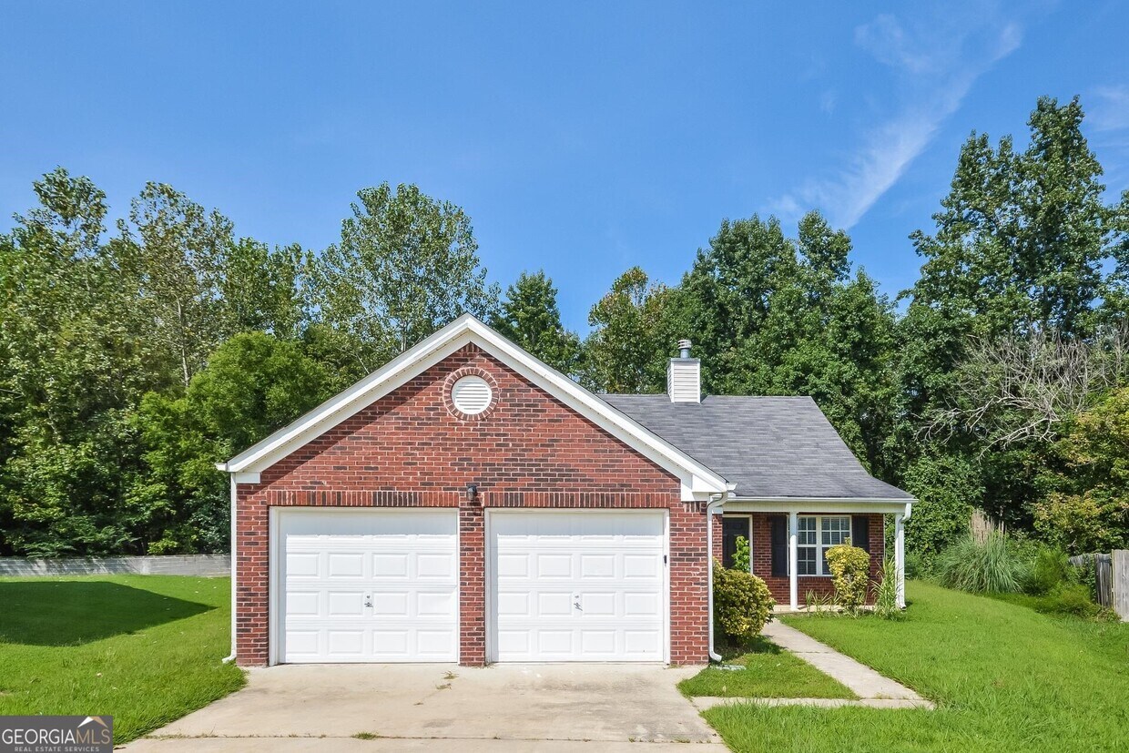 Foto principal - 3886 Brookgate Dr