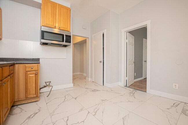 Foto del edificio - 93 N 15th St