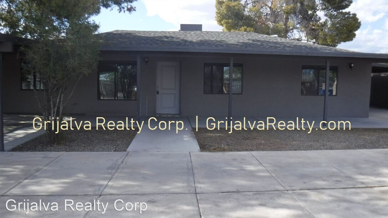 Primary Photo - 5 br, 3 bath House - 656 W Hatfield St