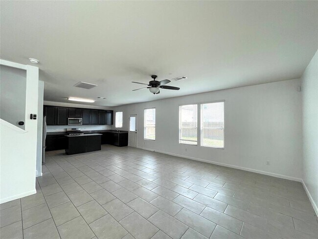 Foto del edificio - 6714 Dayridge Ln
