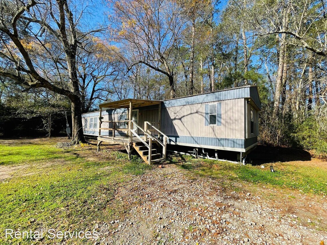 3 br, 2 bath House 8520 Birch Dr House Rental in Lumberton, TX