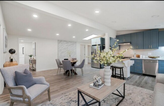 Foto del edificio - 10425 Calvert Dr
