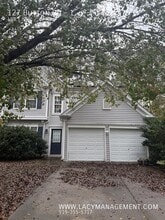 Building Photo - 127 Button Rd