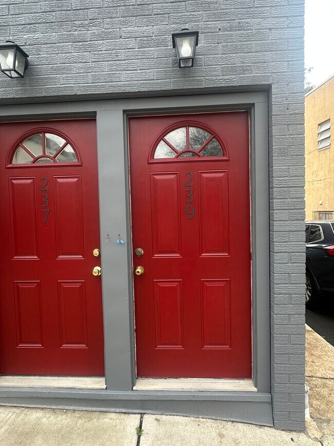 Foto del edificio - 239 Wessington Ave
