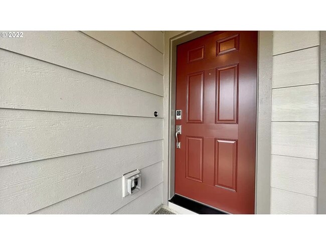 Building Photo - 17017 SW Friendly Ln