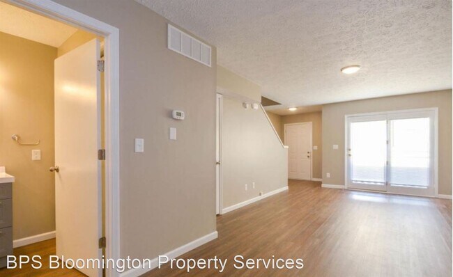 Building Photo - 2 br, 2.5 bath House - 1738 N Lincoln St