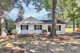 Building Photo - 4207 Irvington Dr