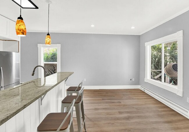 Foto del edificio - 523 Windsor St