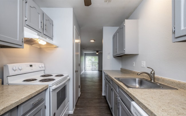 Building Photo - Whitehall Apartments