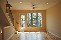 Foto del edificio - 1525 Birdsall St