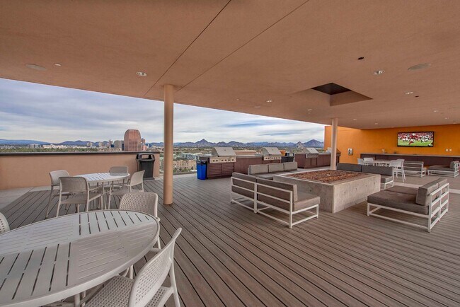 Foto del edificio - Rates Vary: $2,495 - $3,495