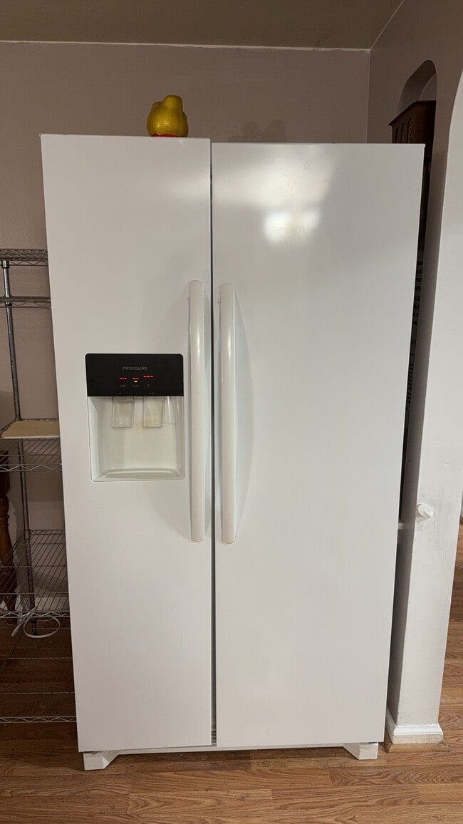 Foto del edificio - 3073 Eggert Rd