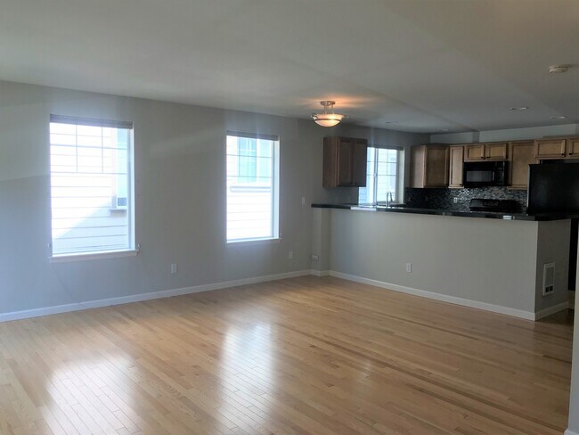 Foto del edificio - Beautiful Townhouse Near Green Lake