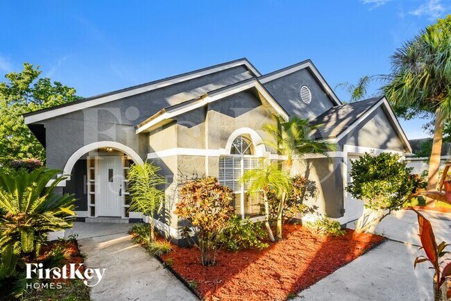 Foto del edificio - 1047 Whittier Cir