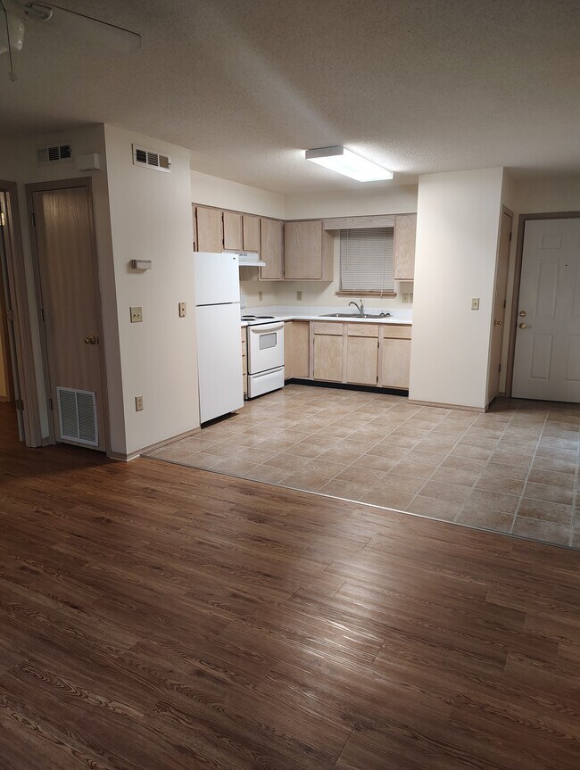 Cocina - Park West Senior Apartments