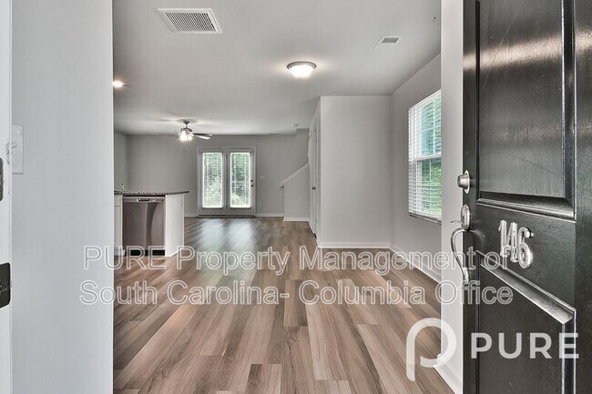 Foto del edificio - 146 Kings Parish Ct