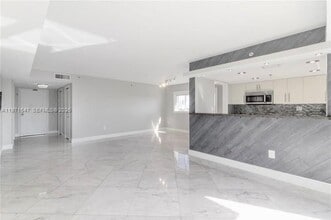 Building Photo - 1345 West Ave