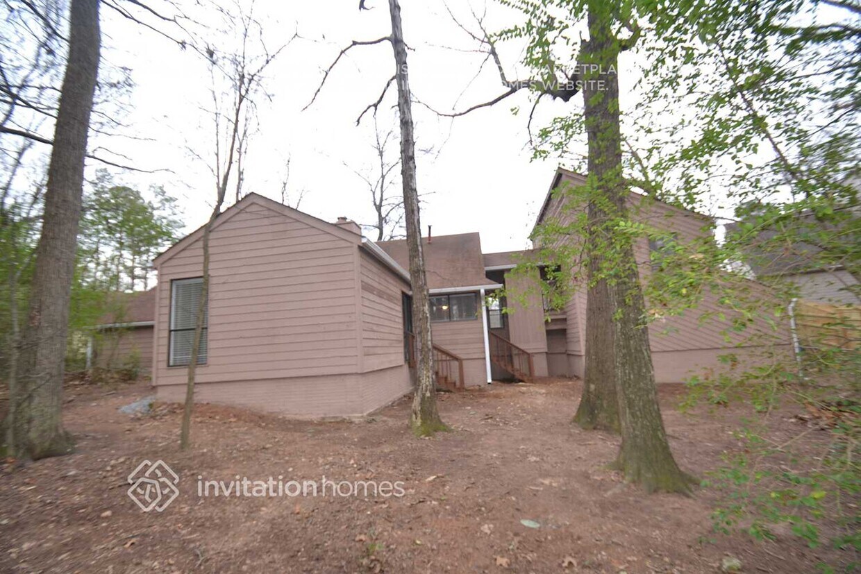 Foto del edificio - 2263 Cedar Forks Trce