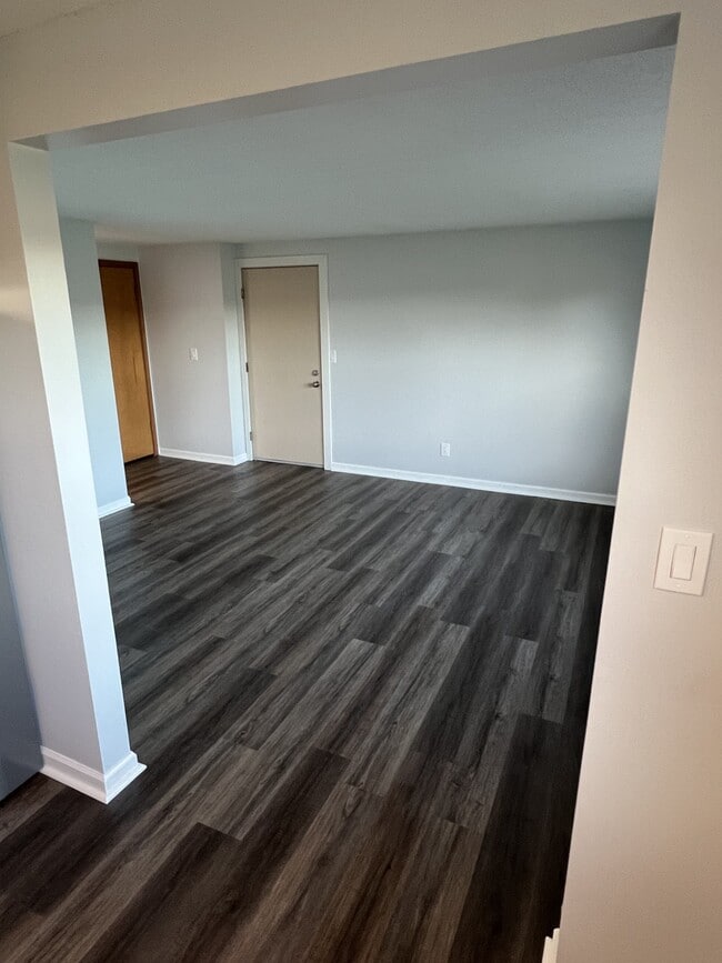 Foto del edificio - 2716 Alder Creek Dr S