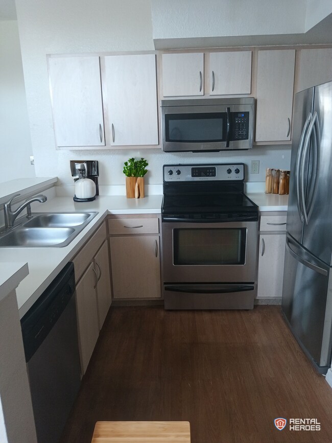 Foto del edificio - Second Floor LLC - Bermuda Dunes Units